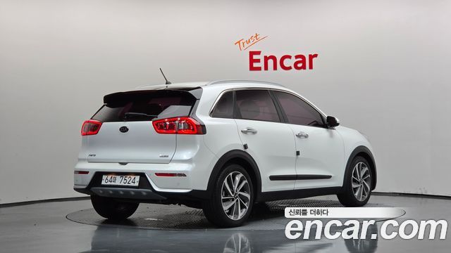 Kia Niro из Кореи Encar