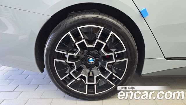 BMW i4 из Кореи Encar