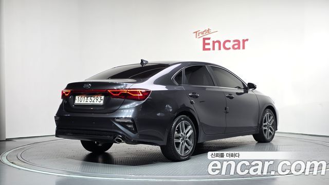 Kia K3 из Кореи Encar