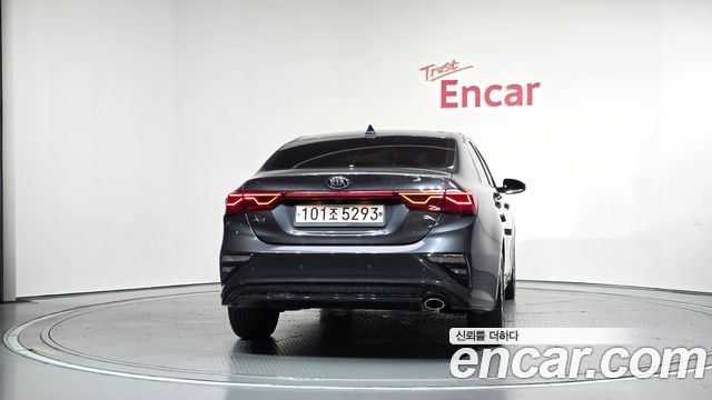 Kia K3 из Кореи Encar
