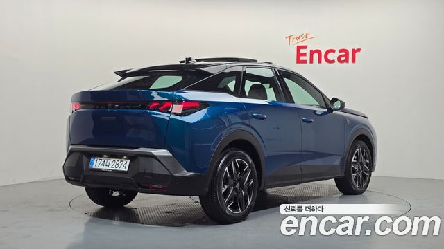 Peugeot 3008 1.2 Hybrid GT — пробег 25 018 км — фото 2 из 5