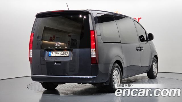 Hyundai Staria из Кореи Encar