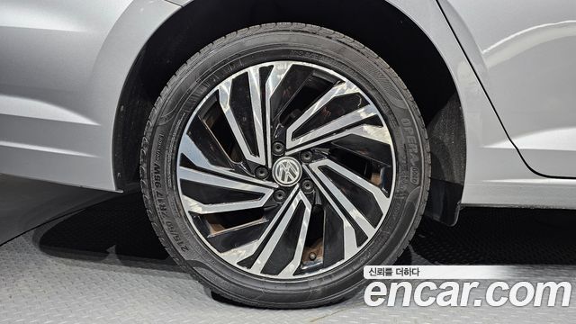 Volkswagen Jetta из Кореи Encar