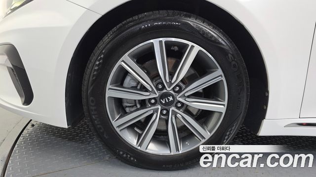 Kia K5 из Кореи Encar