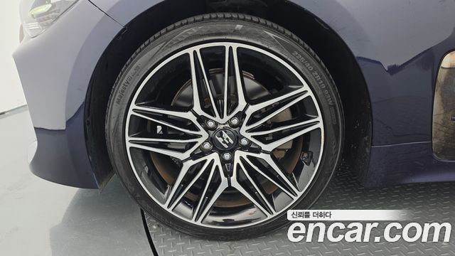 Kia Stinger из Кореи Encar