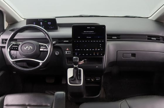 Hyundai Staria Tourer 9-Seater Modern — пробег 82 499 км — фото 5 из 5