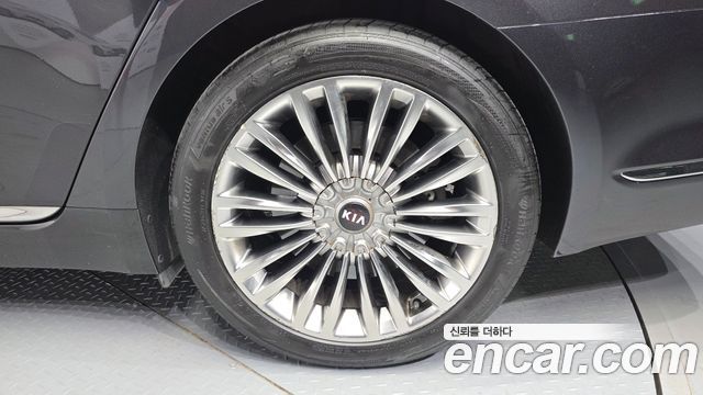 Kia K9 из Кореи Encar