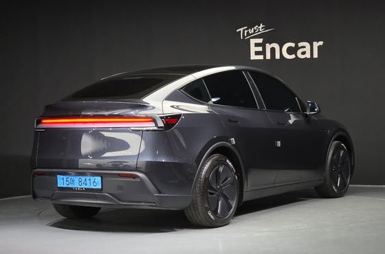 Tesla Model Y Premium Long Range AWD — пробег 14 231 км — фото 2 из 5