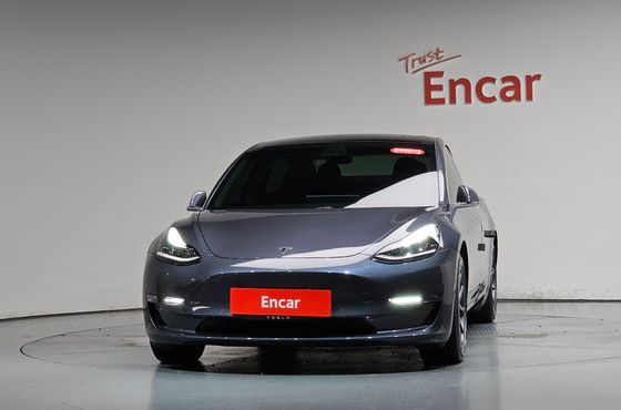 Tesla Model 3 Long Range AWD — пробег 66 351 км — фото 3 из 5