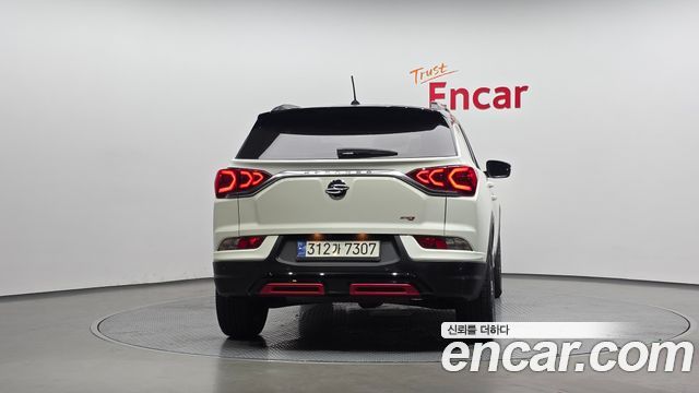 Ssangyong KORANDO из Кореи Encar