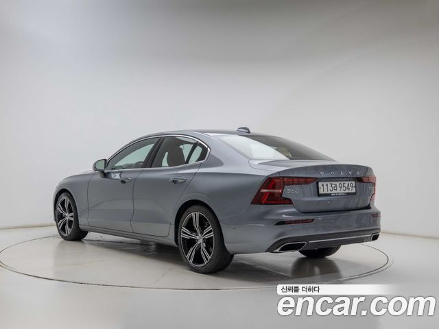 Volvo S60 T5 Inscroption — пробег 62 245 км — фото 4 из 5