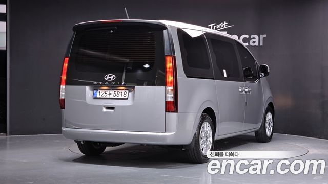 Hyundai Staria из Кореи Encar