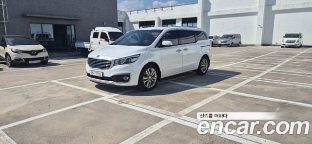 Kia Carnival из Кореи Encar