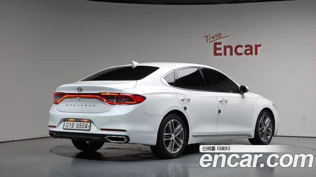 Hyundai Grandeur из Кореи Encar