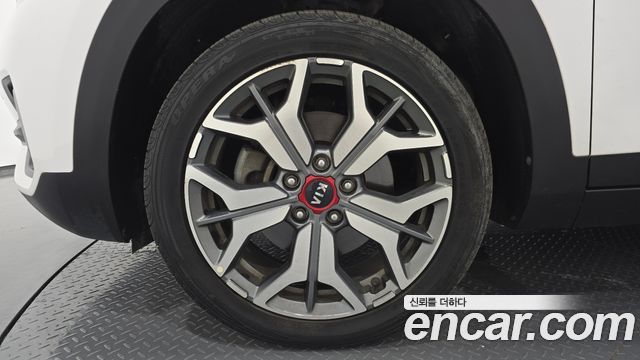 Kia Seltos из Кореи Encar