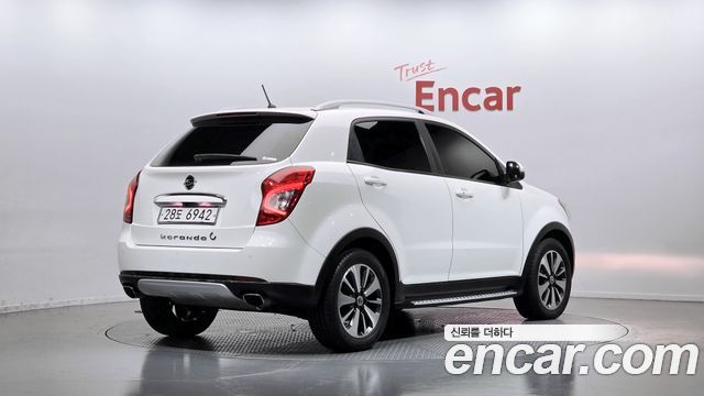 Ssangyong KORANDO 2.0 RX 2WD DLX — пробег 104 288 км — фото 2 из 5