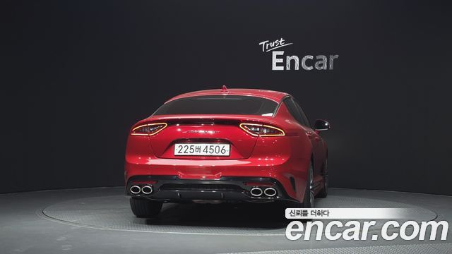 Kia Stinger из Кореи Encar