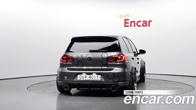 Volkswagen Golf 2.0 GTI 5Door — пробег 183 015 км — фото 4 из 5