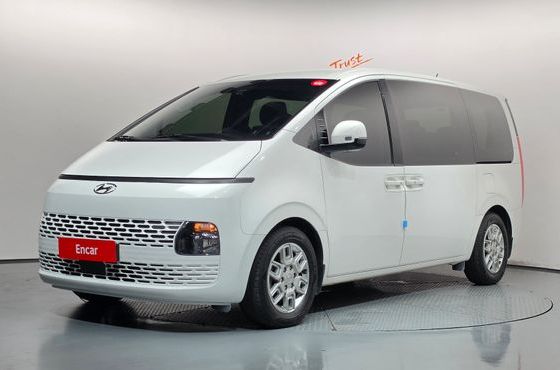 Hyundai Staria Tourer 9-Seater Modern — пробег 121 499 км — фото 1 из 5