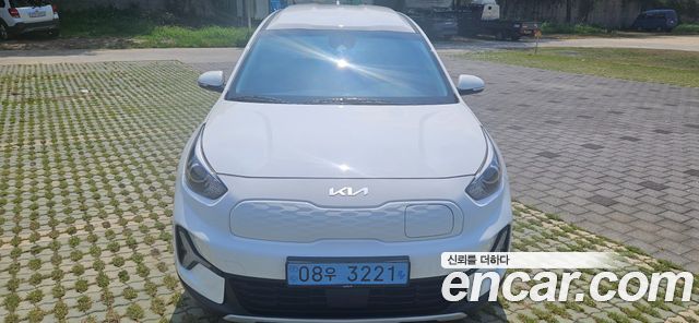 Kia Niro Light (Taxi Trim) — пробег 324 058 км — фото 2 из 5