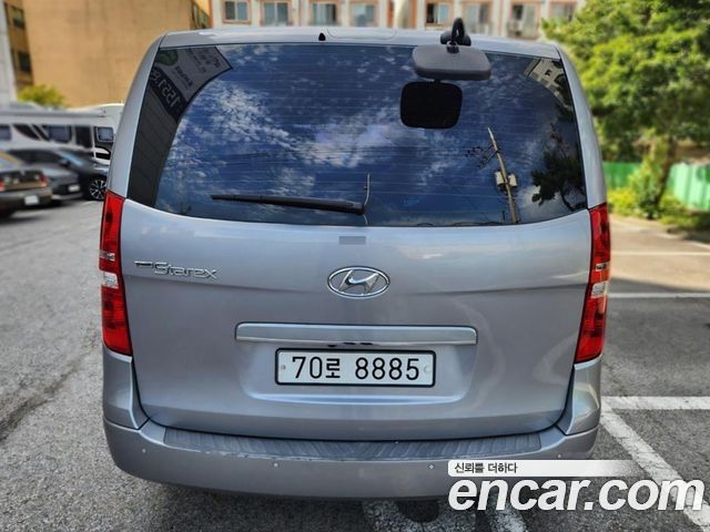 Hyundai Starex Wagon 11-Seater Smart — пробег 39 314 км — фото 2 из 5