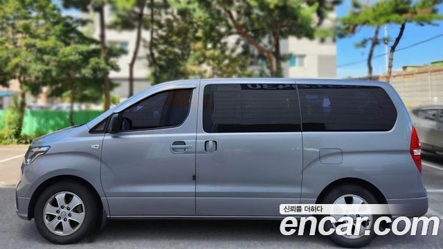 Hyundai Starex Wagon 11-Seater Smart — пробег 39 314 км — фото 3 из 5