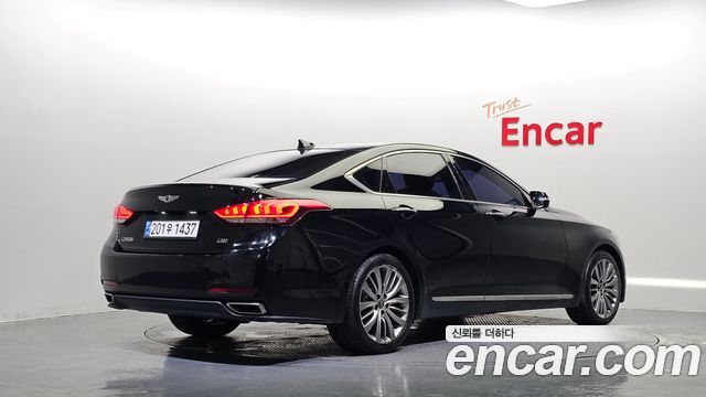 Hyundai Genesis из Кореи Encar
