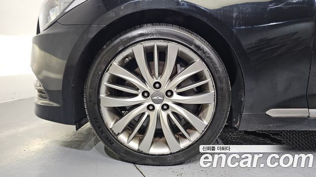 Hyundai Genesis из Кореи Encar