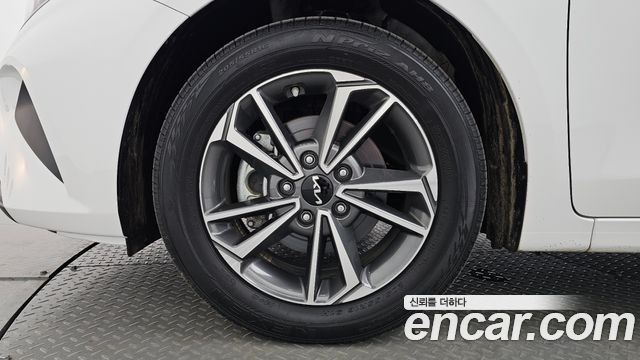 Kia K3 из Кореи Encar