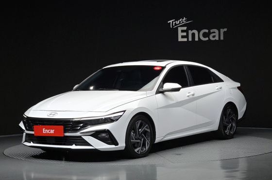 Hyundai AVANTE 1.6 Modern — пробег 26 030 км — фото 1 из 5