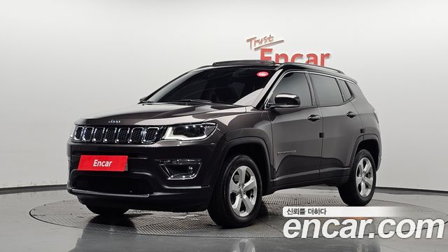 Jeep Compass 2.4 Limitied AWD — пробег 64 080 км — фото 1 из 5