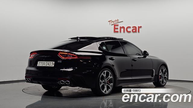 Kia Stinger из Кореи Encar