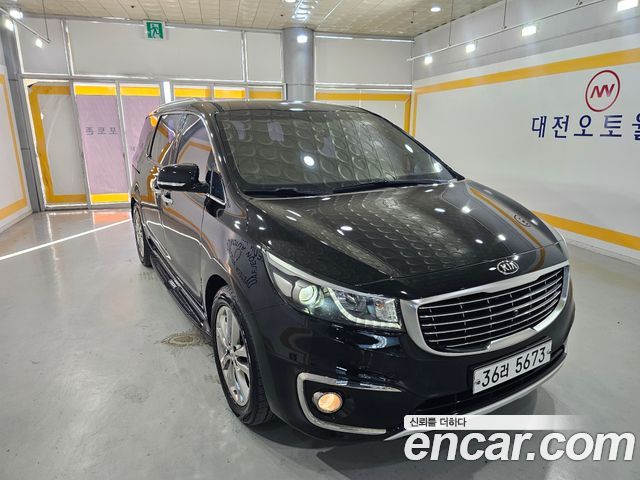 Kia Carnival из Кореи Encar