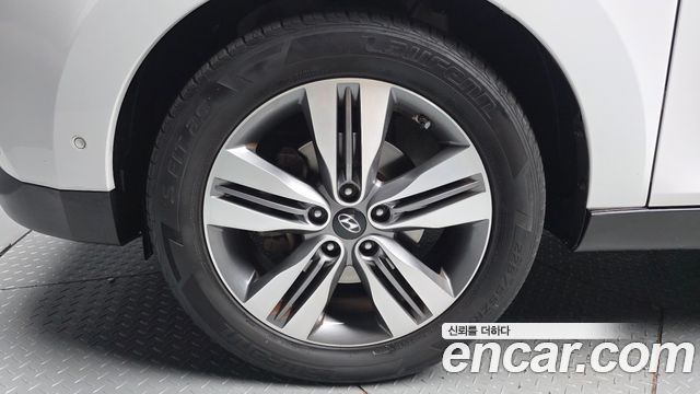 Hyundai Tucson из Кореи Encar