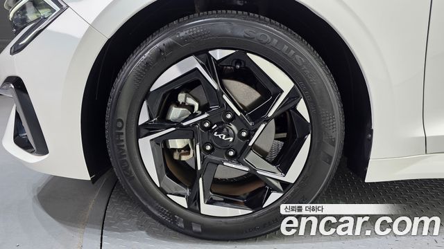 Kia K5 из Кореи Encar