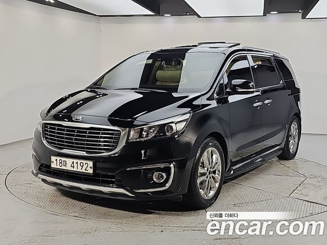 Kia Carnival из Кореи Encar