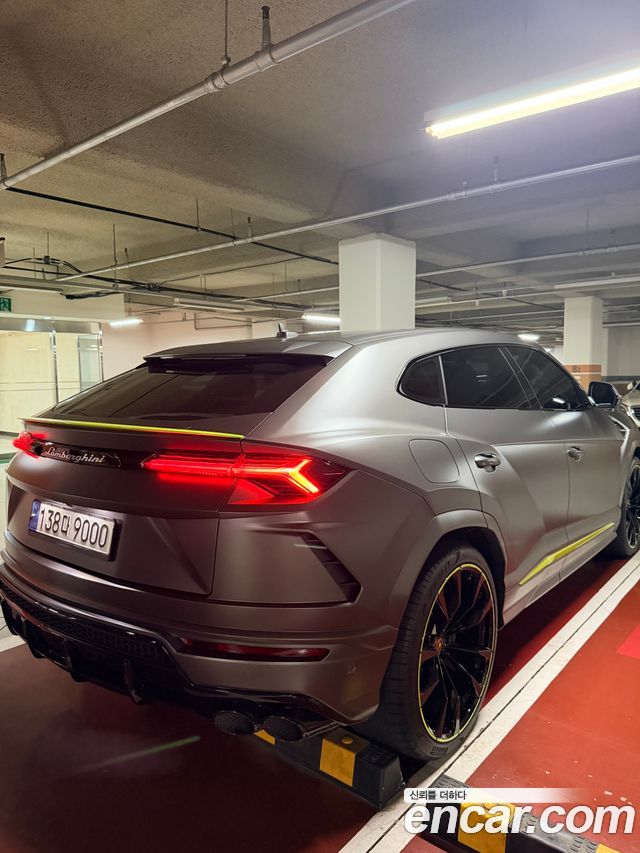 Lamborghini Urus 4.0 V8 — пробег 29 284 км — фото 2 из 5