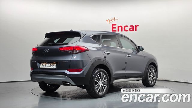 Hyundai Tucson Diesel 1.7 2WD Style Fever — пробег 52 865 км — фото 2 из 5