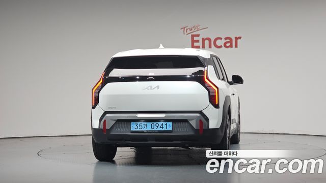 Kia EV3 из Кореи Encar