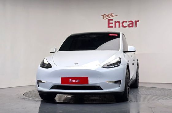 Tesla Model Y Long Range AWD — пробег 86 956 км — фото 3 из 5