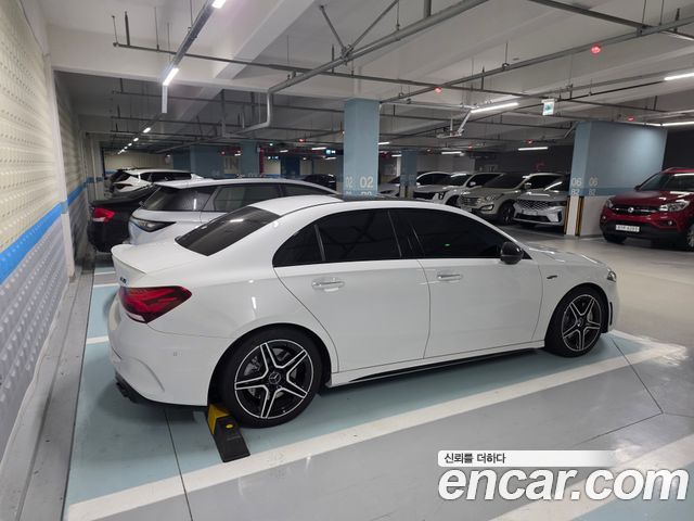Mercedes-Benz A-Class AMG A35 4MATIC Sedan — пробег 19 100 км — фото 4 из 5