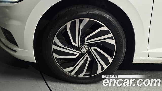 Volkswagen Jetta из Кореи Encar