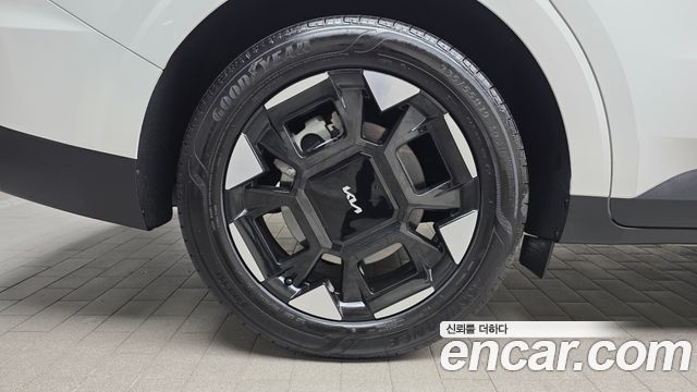 Kia Carnival Diesel 7-Seater Outdoor Noblesse — пробег 38 147 км — фото 5 из 5