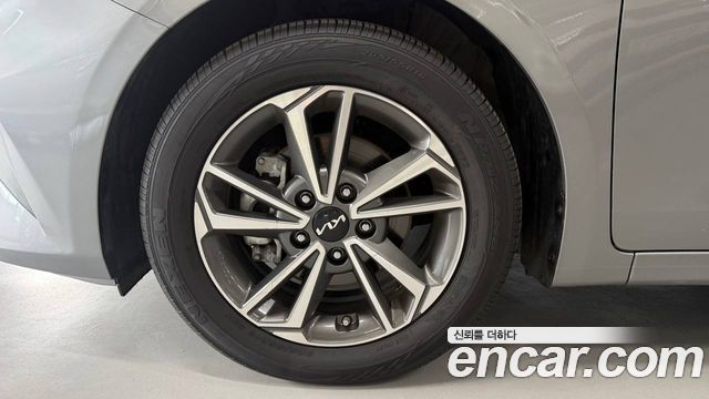 Kia K3 из Кореи Encar