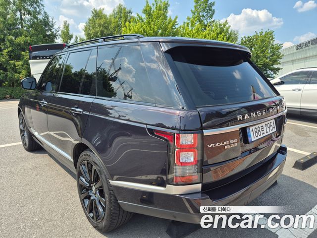 Land Rover Range Rover 4.4 SDV8 Vogue SE DIESEL — пробег 238 000 км — фото 4 из 5