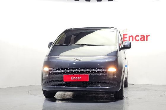 Hyundai Staria Tourer 11-Seater Modern — пробег 79 164 км — фото 3 из 5