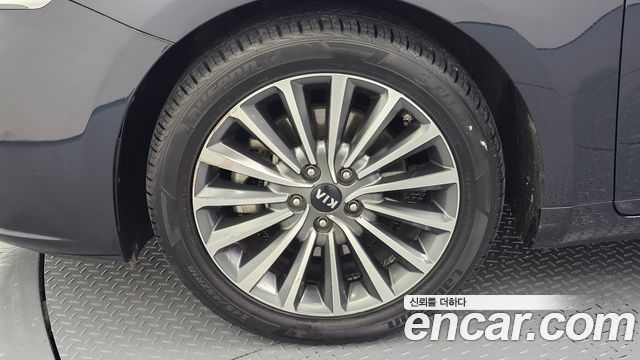 Kia K7 из Кореи Encar