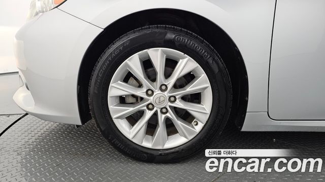 Lexus ES из Кореи Encar
