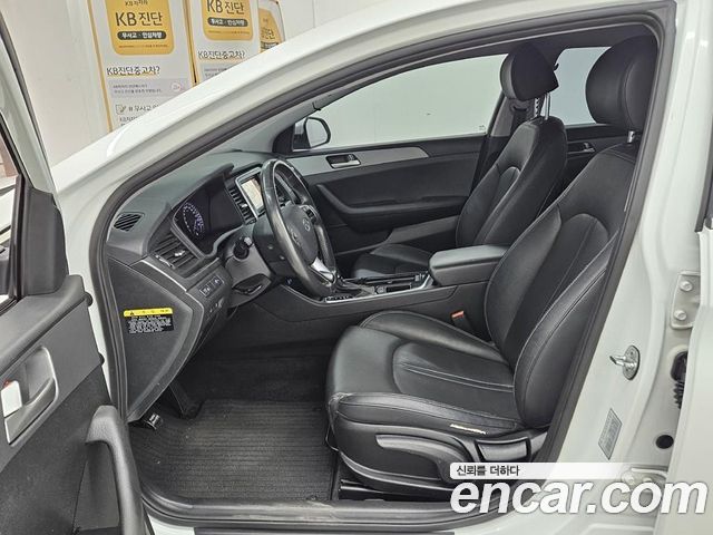Hyundai Sonata LPI Style — пробег 90 000 км — фото 5 из 5