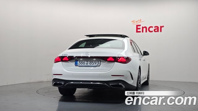 Mercedes-Benz E-Class из Кореи Encar